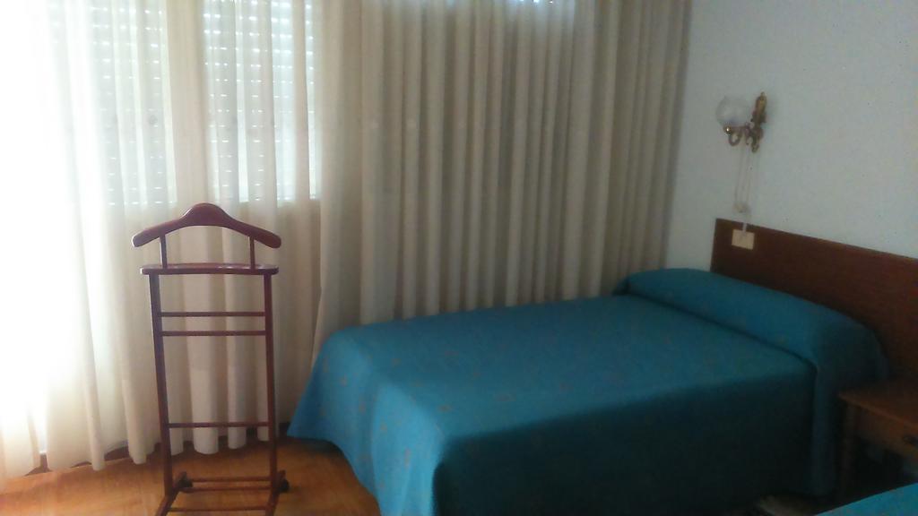 Pension Vazquez Vimianzo Zimmer foto