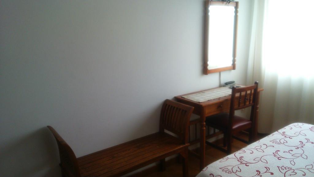 Pension Vazquez Vimianzo Zimmer foto